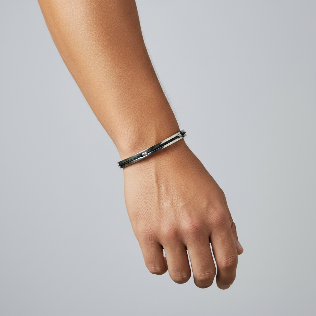 Elite Wire Bangle