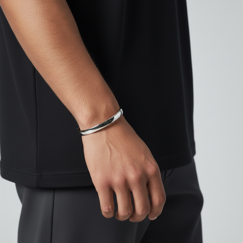 Silver kada