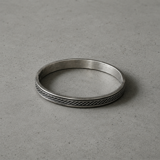Vector Stripe Bangle