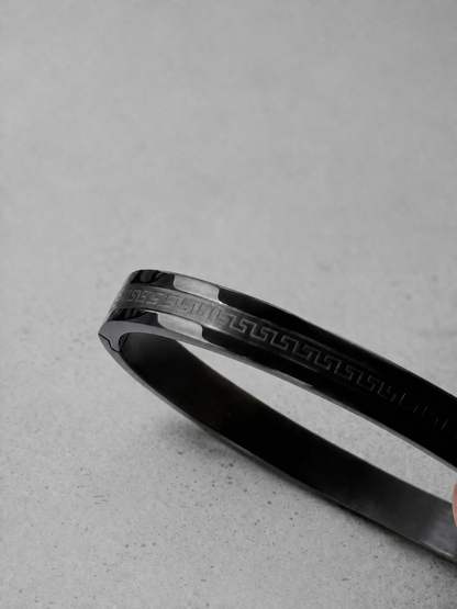 Onyx Meander Bracelet