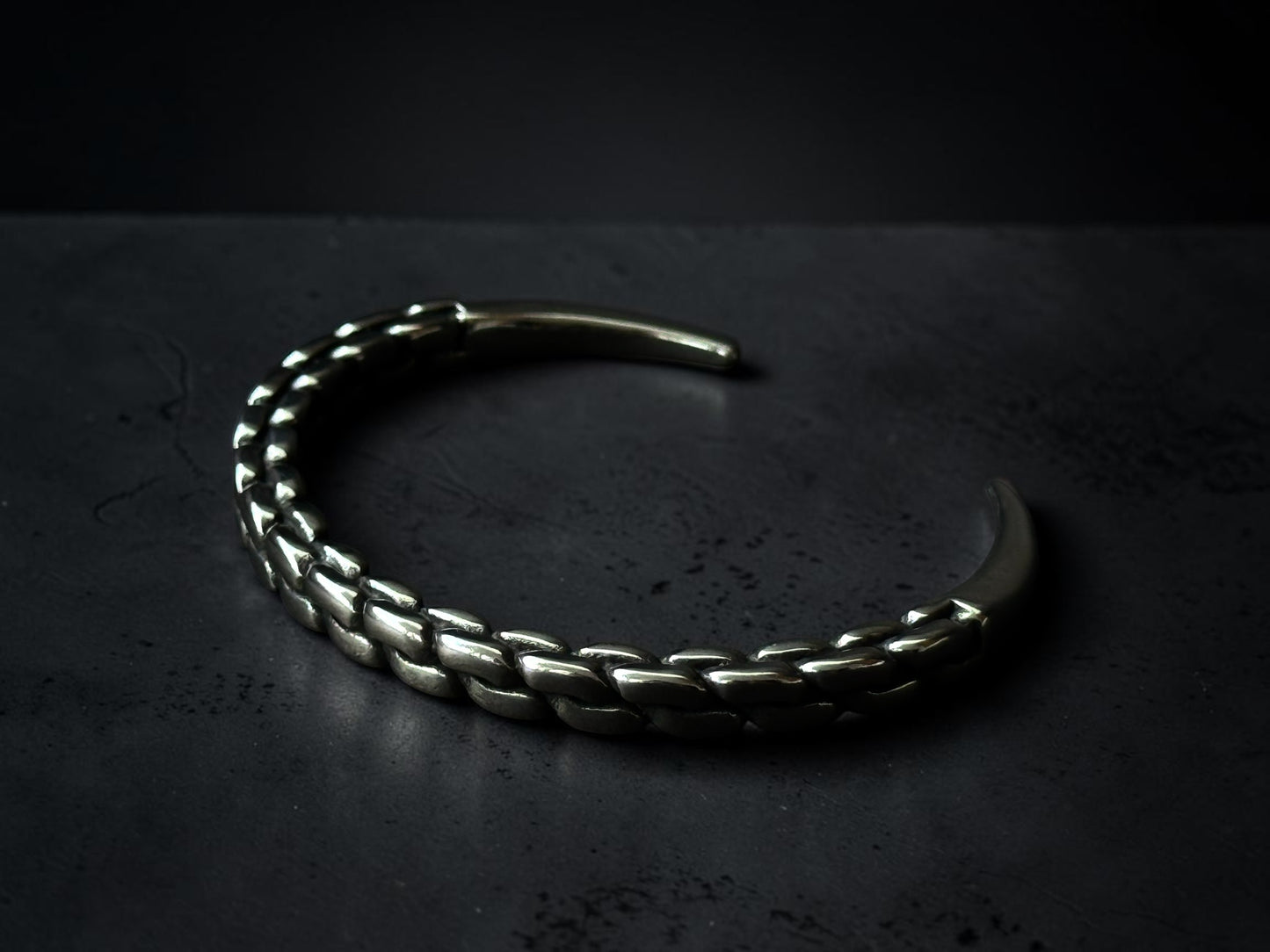 Silver Dragon-Scale Cuff