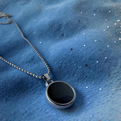 Round Onyx Pendant